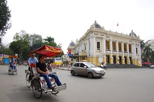 6 điều du khách thường làm khi ở Hà Nội